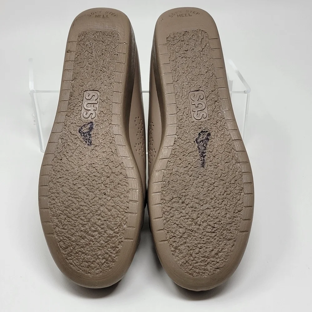 SAS Siesta Moc Toe Women's Size 9 Handsewn Leather Comfort Lace Up Walking Shoes